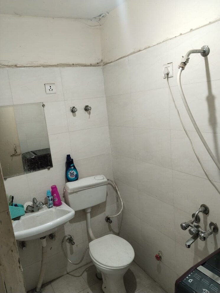 Master Bedroom, adore-happy-homes-grand 3 Bedroom 850 Sq.Ft. Apartment In Sector 85 Faridabad 9059838