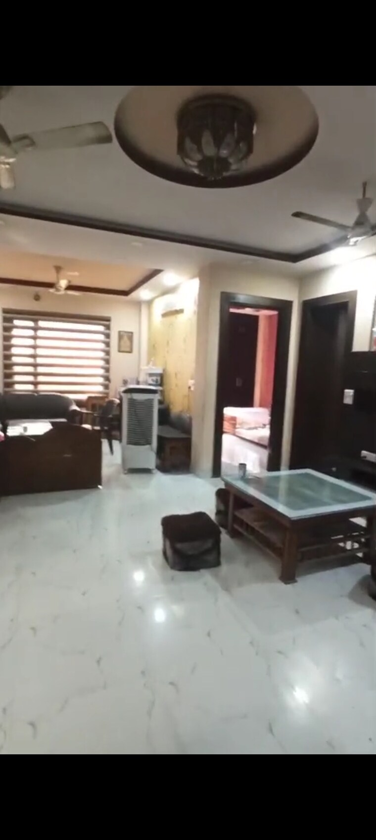 Living Room, shastri nagar 3 Bedroom 167 Sq.Yd. Builder Floor In Shastri Nagar Ghaziabad 9059829