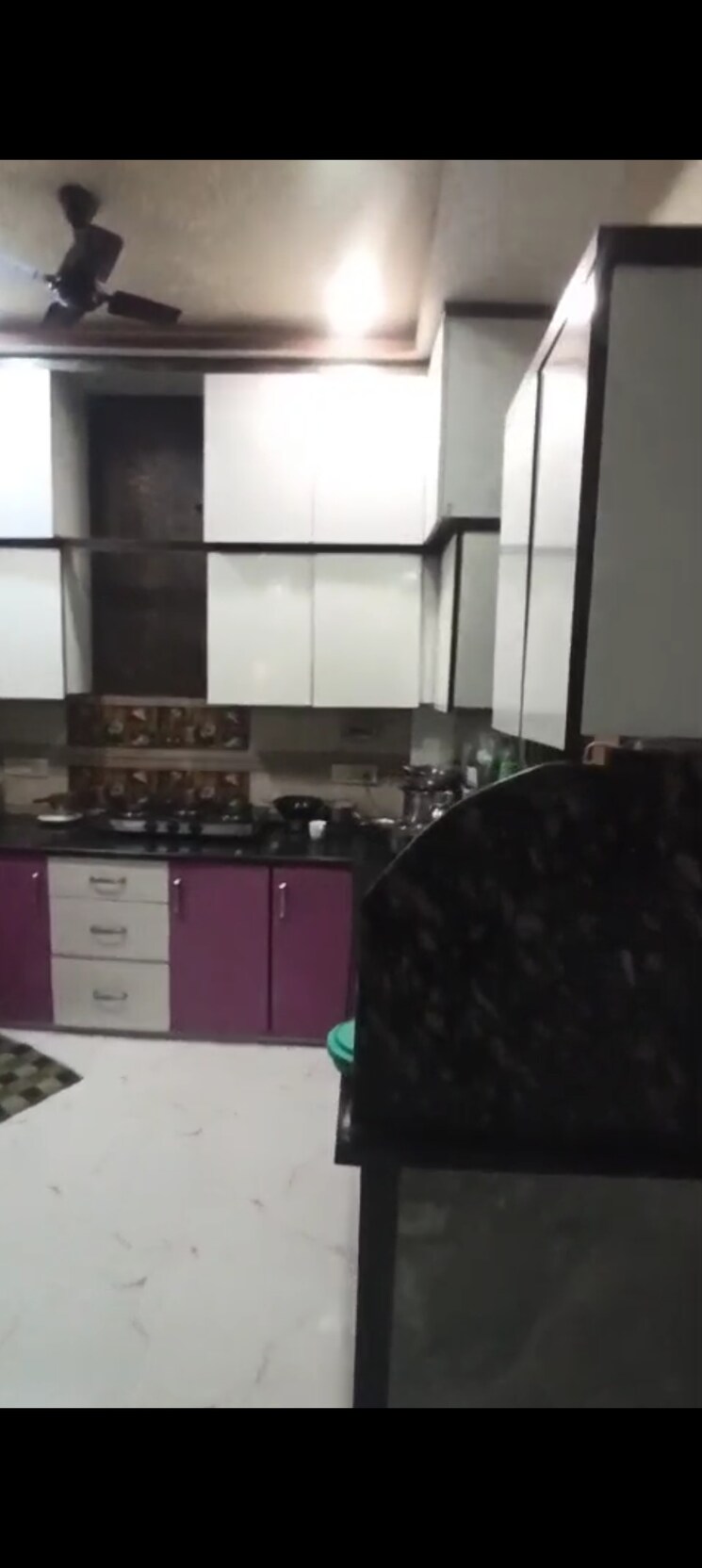 Kitchen, shastri nagar 3 Bedroom 167 Sq.Yd. Builder Floor In Shastri Nagar Ghaziabad 9059829