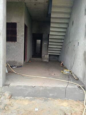 Building Lobby in 3 BHK Independent House at Partapur – for Sale
