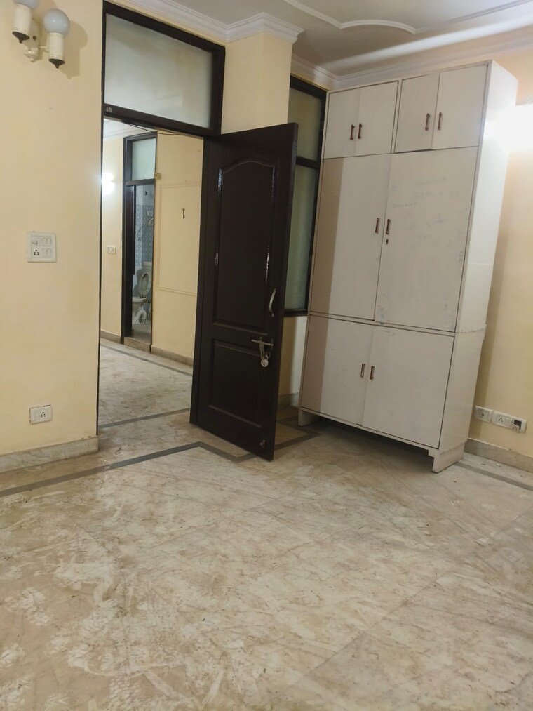 undefined, neb sarai 3 Bedroom 1800 Sq.Ft. Builder Floor In Neb Sarai Delhi 9059847