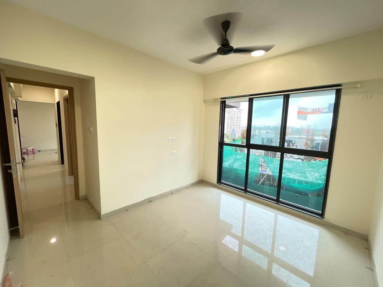 2 BHK + Servant Room 560 Sq.Ft. Apartment in Parijat CHS Andheri West