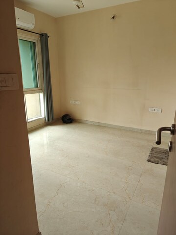 2 BHK Apartment For Rent in Nakshatra Metro Majestic, Vartak Nagar