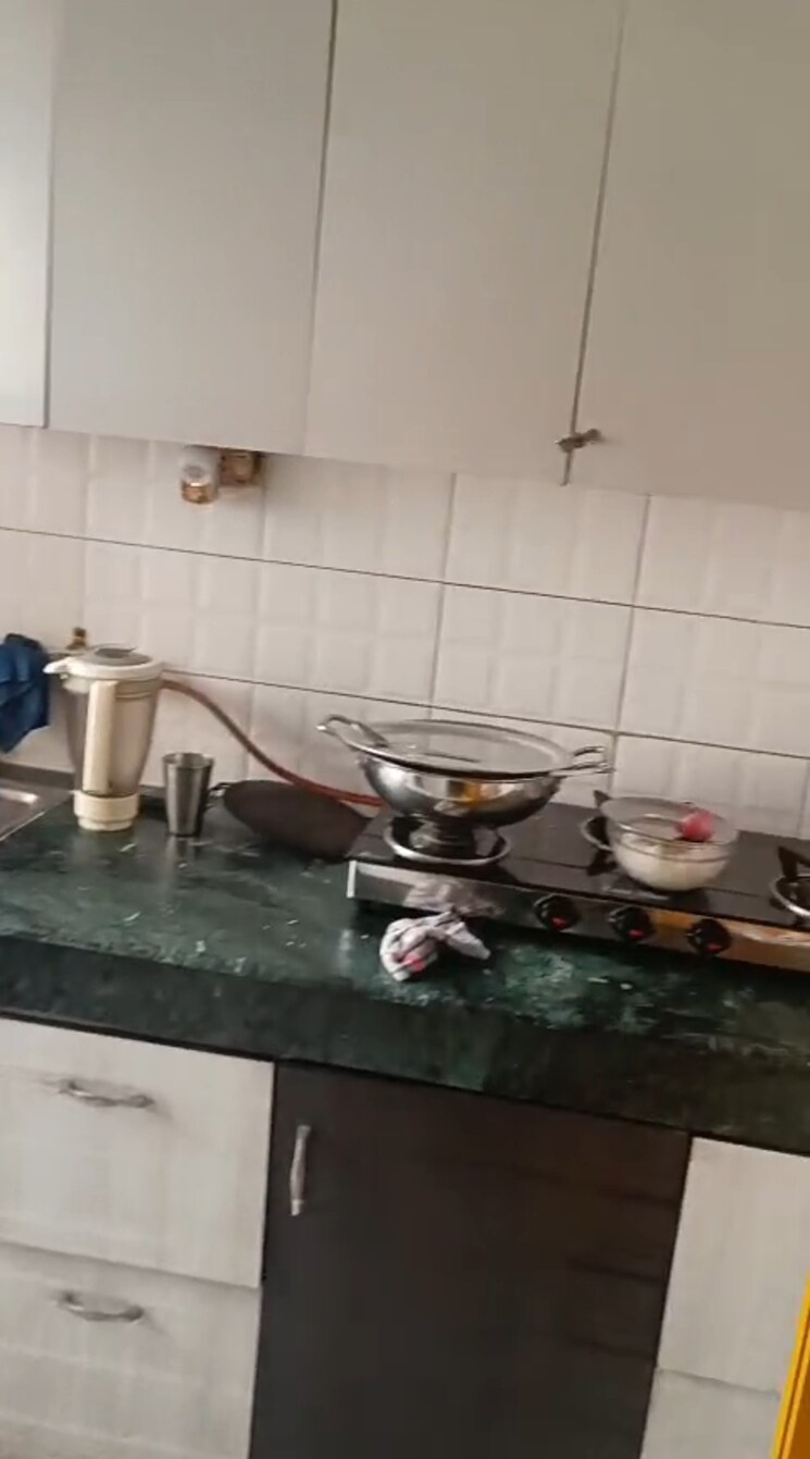 Gym, parklands 3 Bedroom 180 Sq.Yd. Apartment In Sector 85 Faridabad 9059884