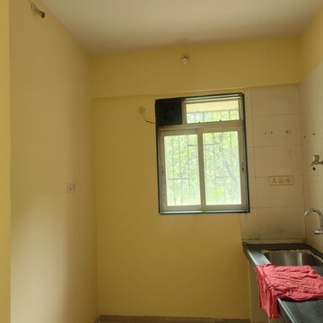 Room in 1 BHK Apartment at Vihang Valley Phase 2, Kasarvadavali – for Rent