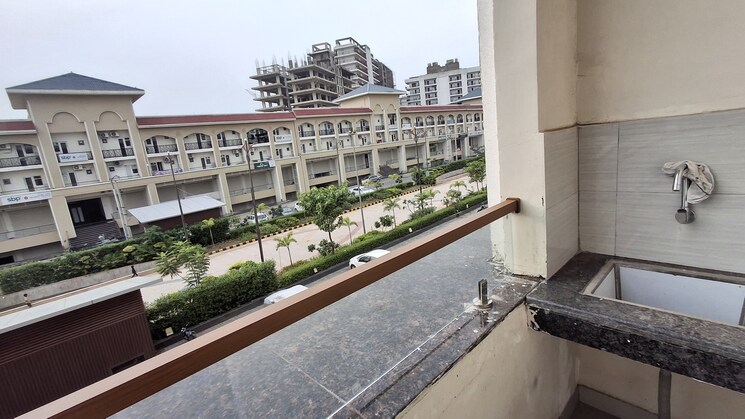 Balcony, sbp-city-of-dreams-zirakpur 1 Bedroom 450 Sq.Ft. Apartment In High Ground Zirakpur 9059897