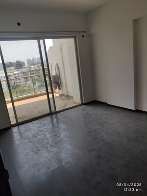 Room in 3 BHK Apartment at Kolte Patil Tuscan Estate, Kharadi – for Sale