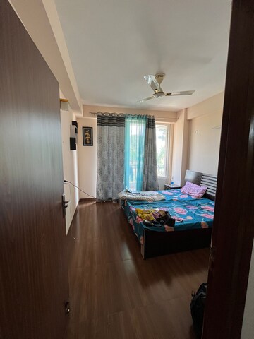 Bedroom in 4 BHK Apartment at GTM The Capital, Aman Vihar – for Rent