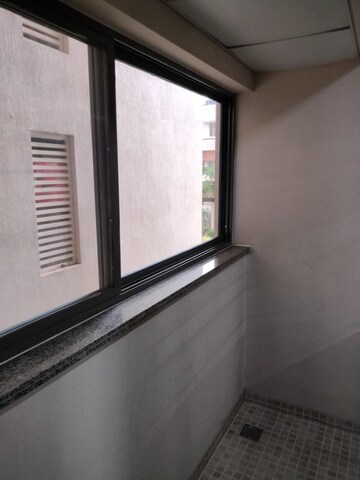Room in 3 BHK Apartment at Sobha Palm Courts, Kogilu – for Rent