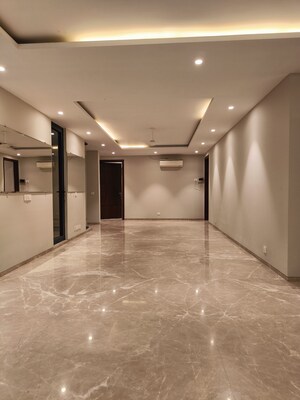 Room in 4 BHK Builder Floor at Sector 22 – for Sale