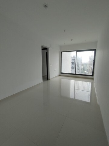 2 BHK Apartment For Rent in Sunteck City Avenue 4, Goregaon West