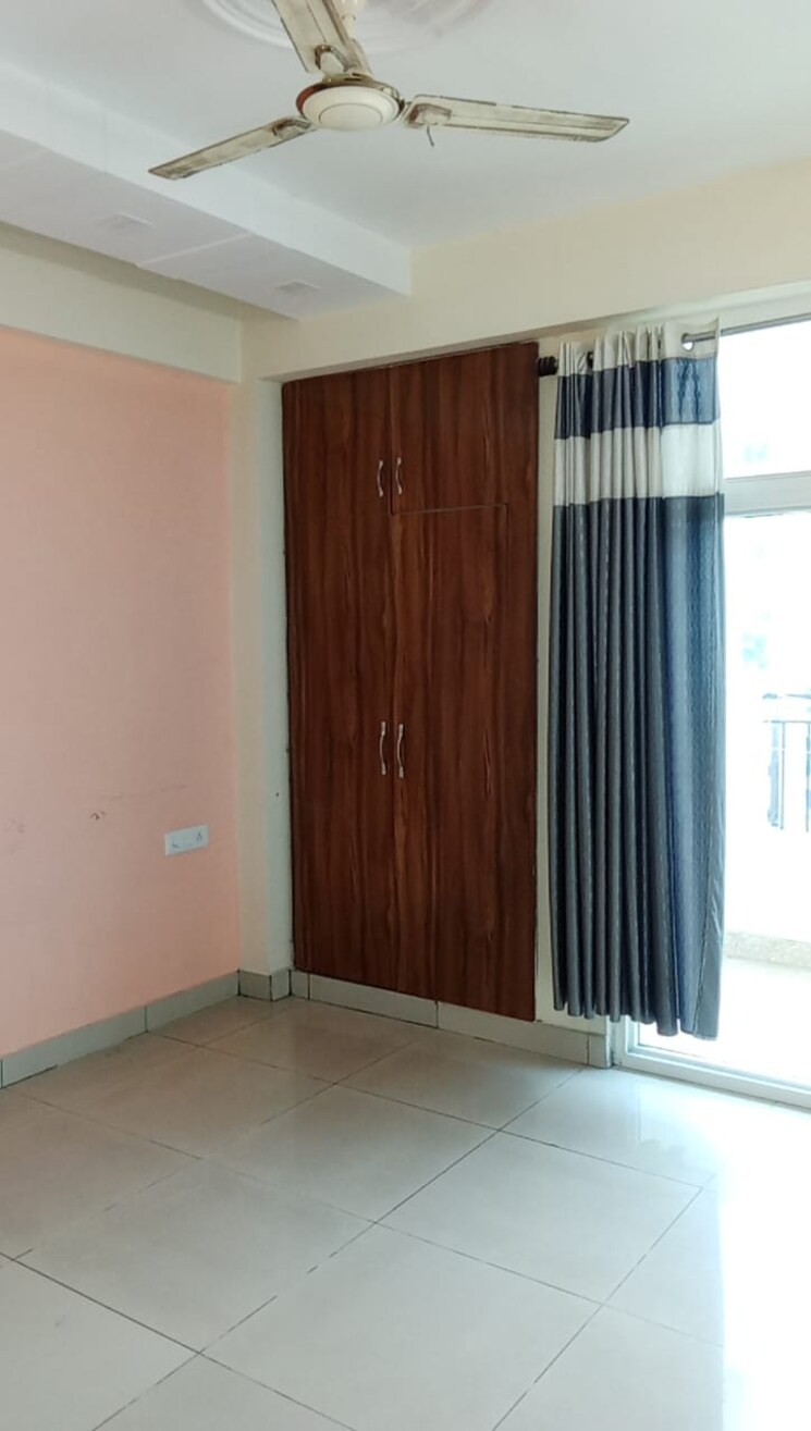 Room, lr-bluemoon-homes 3 Bedroom 1050 Sq.Ft. Builder Floor In Raj Nagar Extension Ghaziabad 9059873