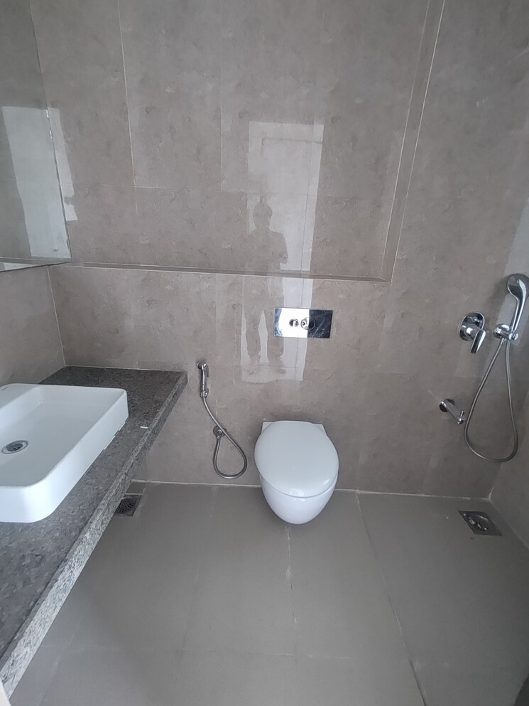 Bathroom, sunteck-city-avenue-1 2 Bedroom 900 Sq.Ft. Apartment In Goregaon West Mumbai 9060015