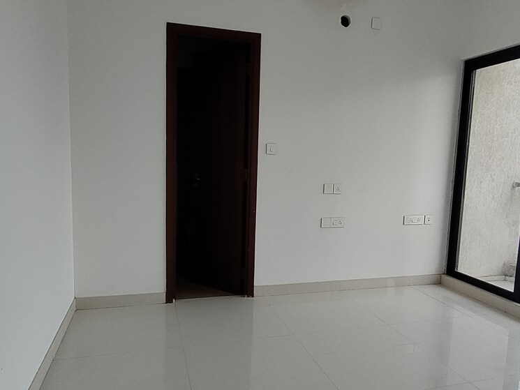 Room, sunteck-city-avenue-1 2 Bedroom 900 Sq.Ft. Apartment In Goregaon West Mumbai 9060015