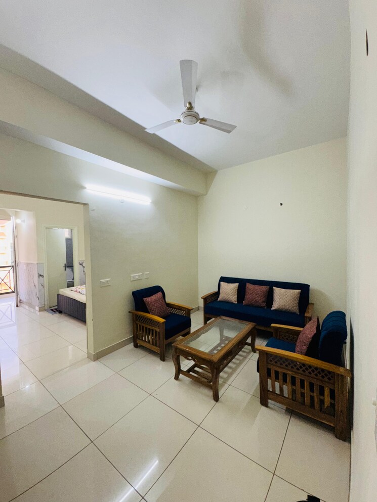 Living Room, sbp-city-of-dreams-zirakpur 1 Bedroom 450 Sq.Ft. Apartment In High Ground Zirakpur 9060076