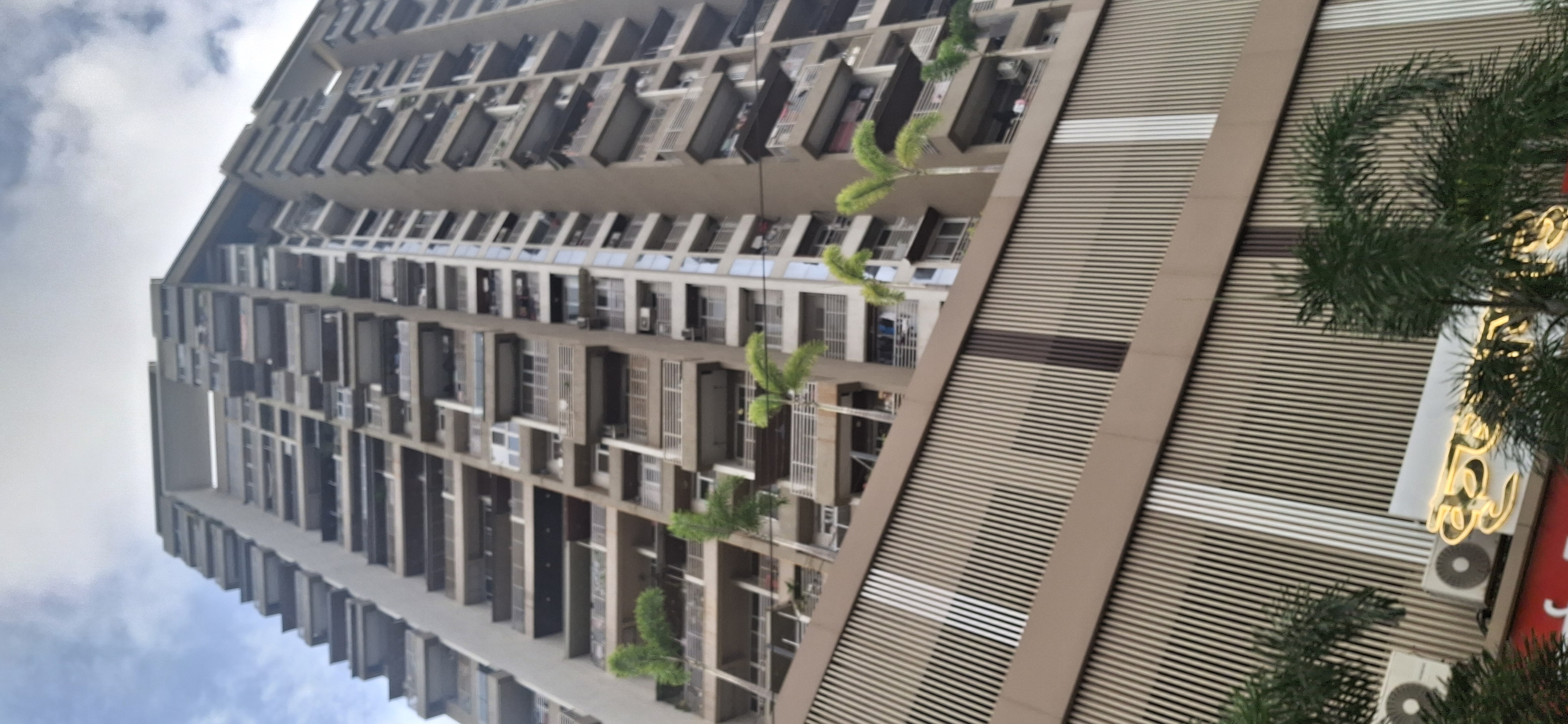 2 BHK Apartment For Rent in Alliance One