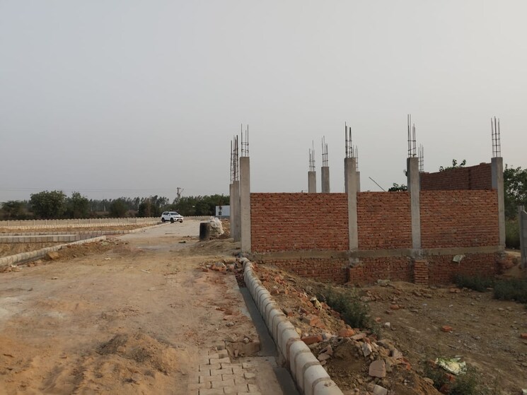 undefined, tilapta  100 Sq.Yd. Plot In Tilapta Greater Noida 9060058