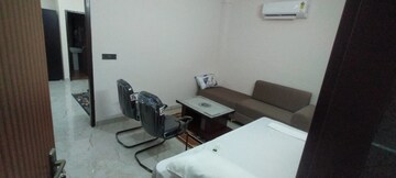 Team Area in 1 RK Builder Floor at Greenwood City, Sector 40 – for Rent