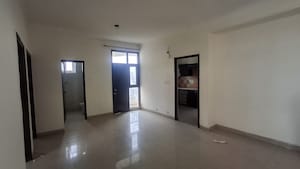 Room in 2 BHK Apartment at Ansal Housing Woodbury, Patiala Road – for Sale
