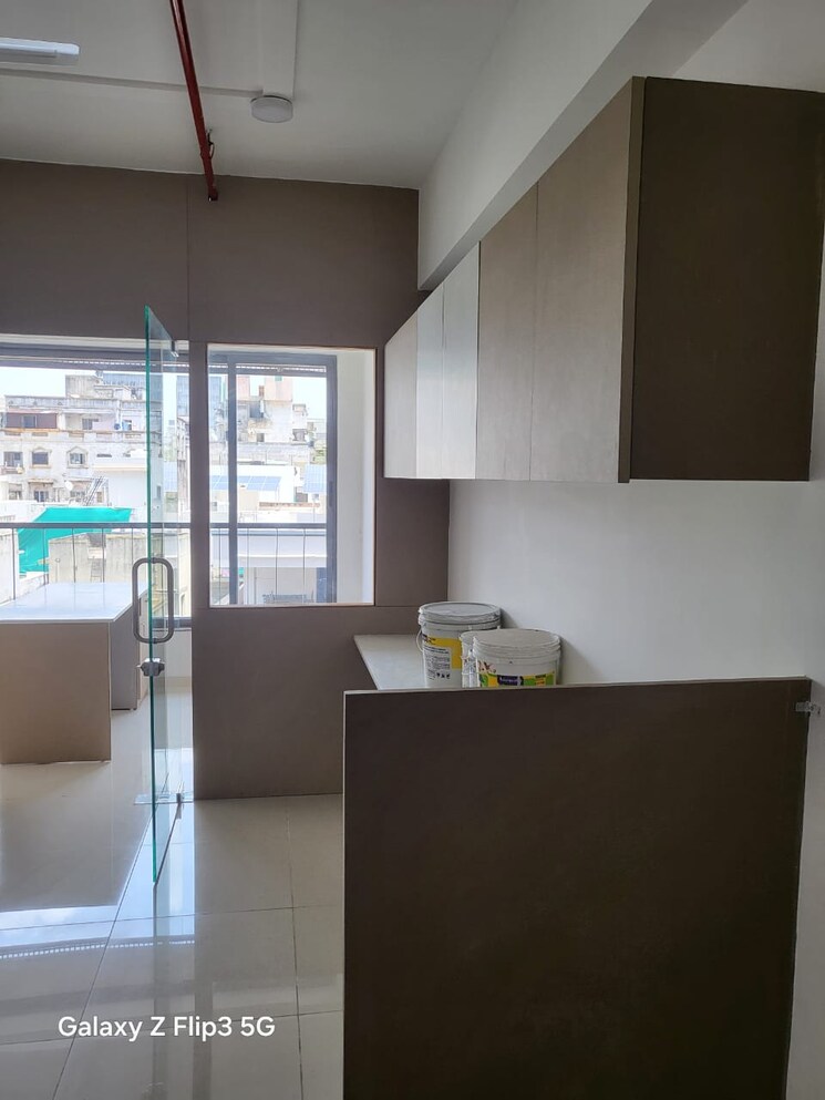 Team Area, shyamal Commercial Office Space 505 Sq.Ft. In Shyamal Ahmedabad 9060102