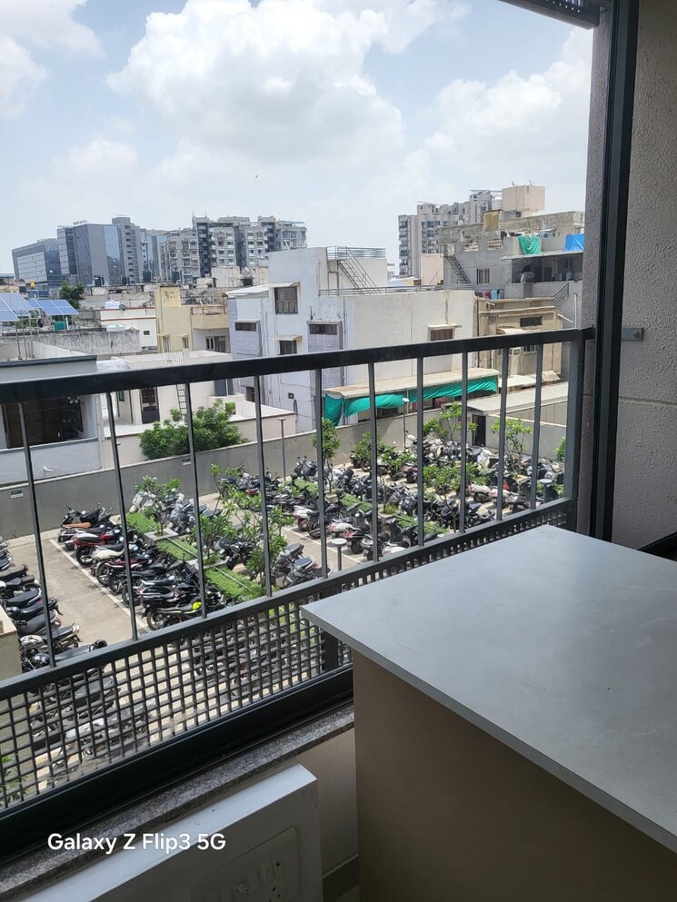 Team Area, shyamal Commercial Office Space 505 Sq.Ft. In Shyamal Ahmedabad 9060102