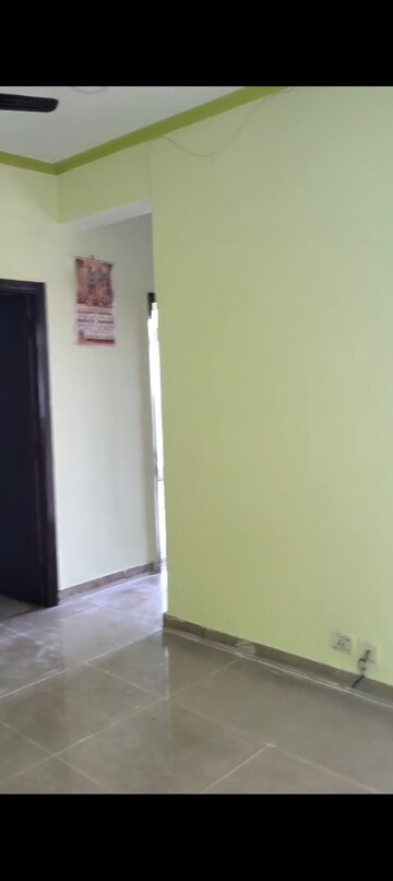 Furnished Amenities in 2 BHK Apartment at Gaur City 5th Avenue, Sector 4 Greater Noida – for Rent