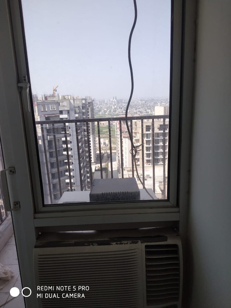 Balcony, panchsheel-greens-ii 2 Bedroom 915 Sq.Ft. Apartment In Sector 16 Greater Noida Greater Noida 9060148