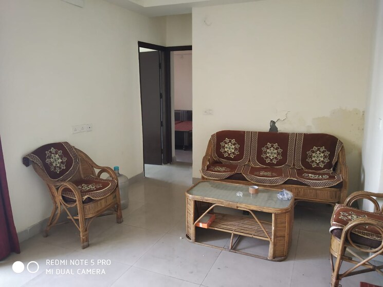 Living Room, panchsheel-greens-ii 2 Bedroom 915 Sq.Ft. Apartment In Sector 16 Greater Noida Greater Noida 9060148