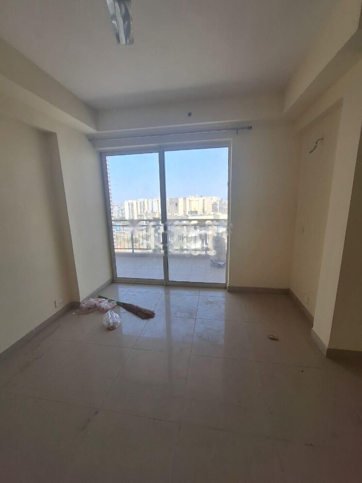 Room, ild-grand 3 Bedroom 1978 Sq.Ft. Apartment In Sector 37c Gurgaon 9060120