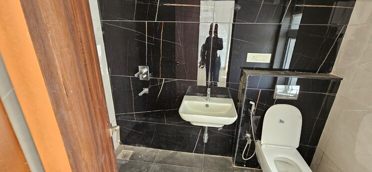 Bathroom, trendsquare-ortus-apartment 3 Bedroom 1518 Sq.Ft. Apartment In Dasarahalli Bangalore 9060382