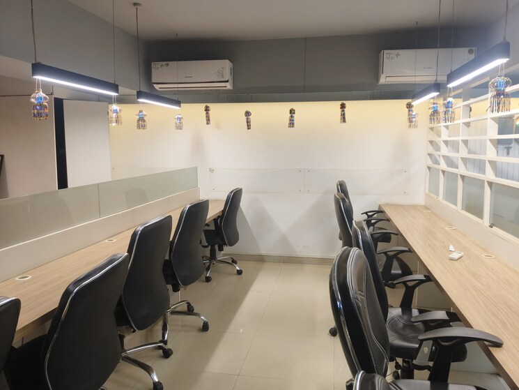 Team Area, sheetal-enclave-malad-west Commercial Office Space 650 Sq.Ft. In Malad West Mumbai 9060261