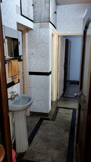 Bathroom in 2 BHK Apartment at Andheri West – for Rent