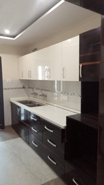 Kitchen in 3 BHK Builder Floor at Rohini Sector 8 – for Sale