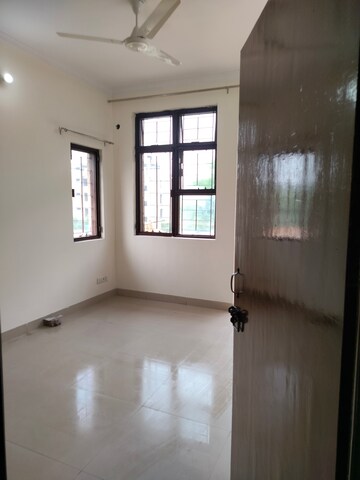 1 BHK Apartment For Rent in DDA Rosewood Apartments, Vasant Kunj