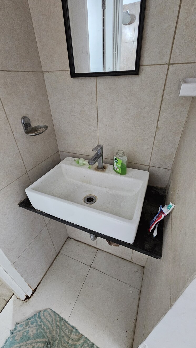 Bathroom, godrej-hillside 1 Bedroom 462 Sq.Ft. Apartment In Mahalunge Pune 9060295