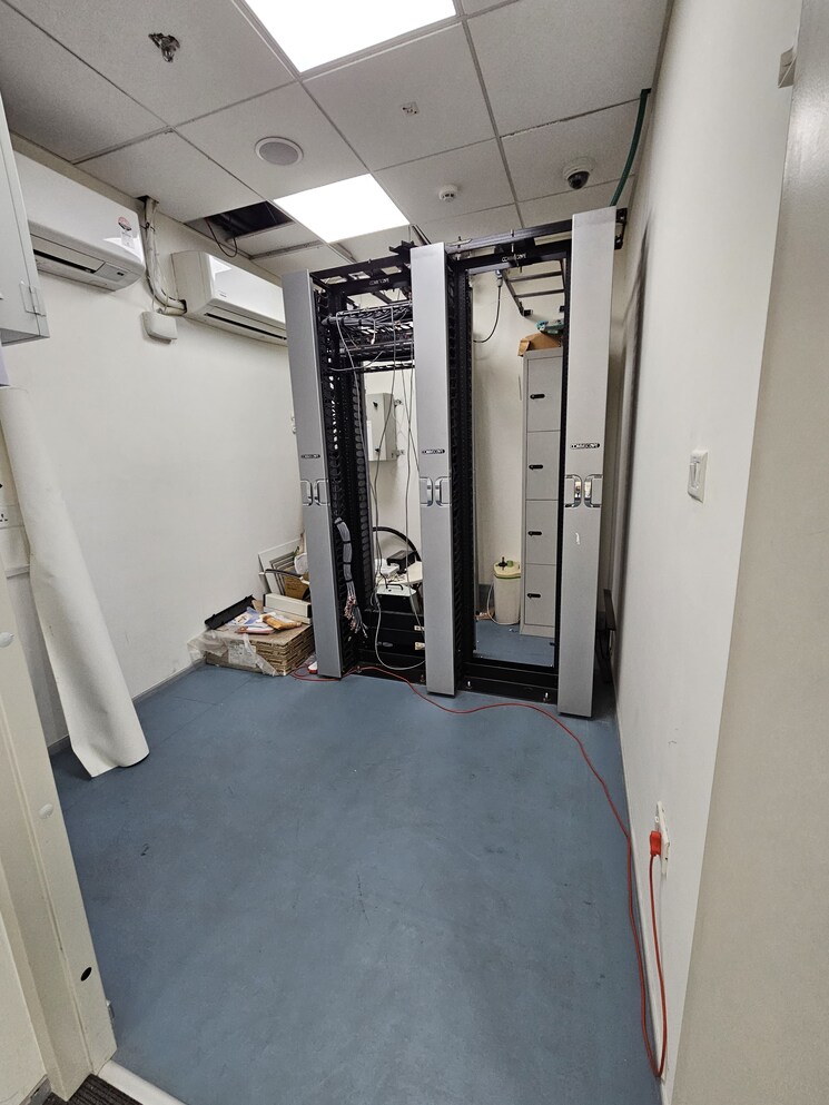 undefined, karia-konark-icon Commercial Office Space 3300 Sq.Ft. In Magarpatta City Pune 9060685