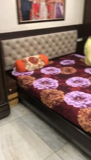 Bedroom in 2 BHK Builder Floor at Old Rajinder Nagar – for Rent