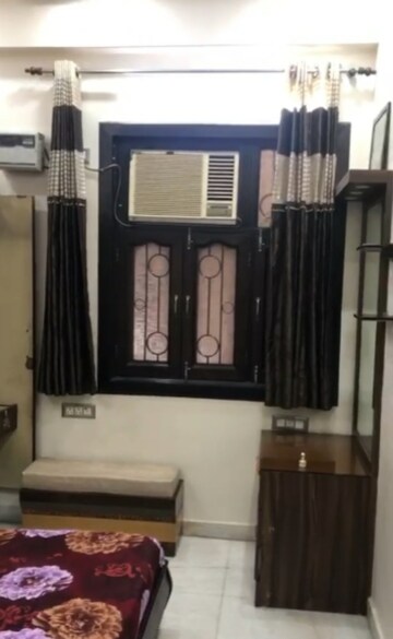 Bedroom in 2 BHK Builder Floor at Old Rajinder Nagar – for Rent
