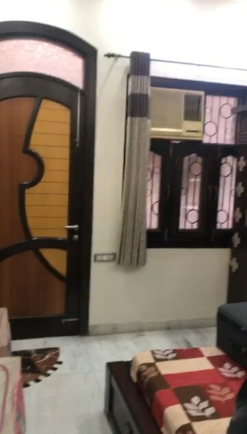 Bedroom in 2 BHK Builder Floor at Old Rajinder Nagar – for Rent