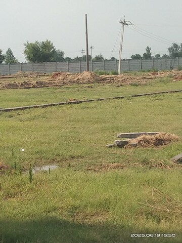  Plot For Sale in Nh 19