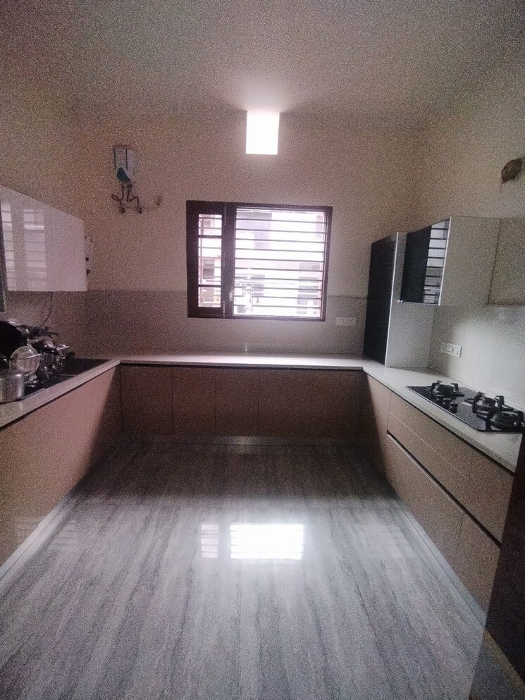 Kitchen, vip road 2 Bedroom 1500 Sq.Ft. Apartment In Vip Road Zirakpur 9060369