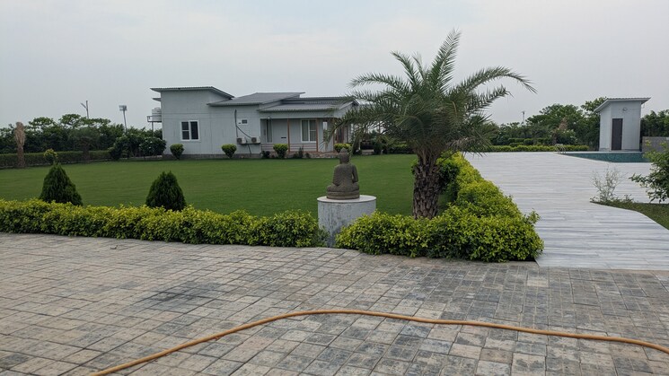 undefined, sector 150  1008 Sq.Yd. Plot In Sector 150 Noida 9060445