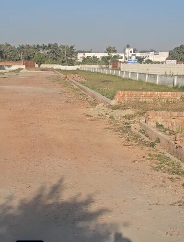  Plot For Sale in Select City Residency, Tilapta