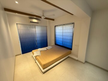 Bedroom in 2.5 BHK Penthouse at GKG The Kings Way, Ghorpadi – for Rent