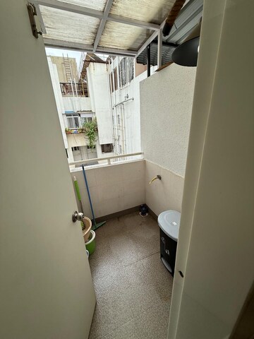 Team Area in 2.5 BHK Penthouse at GKG The Kings Way, Ghorpadi – for Rent