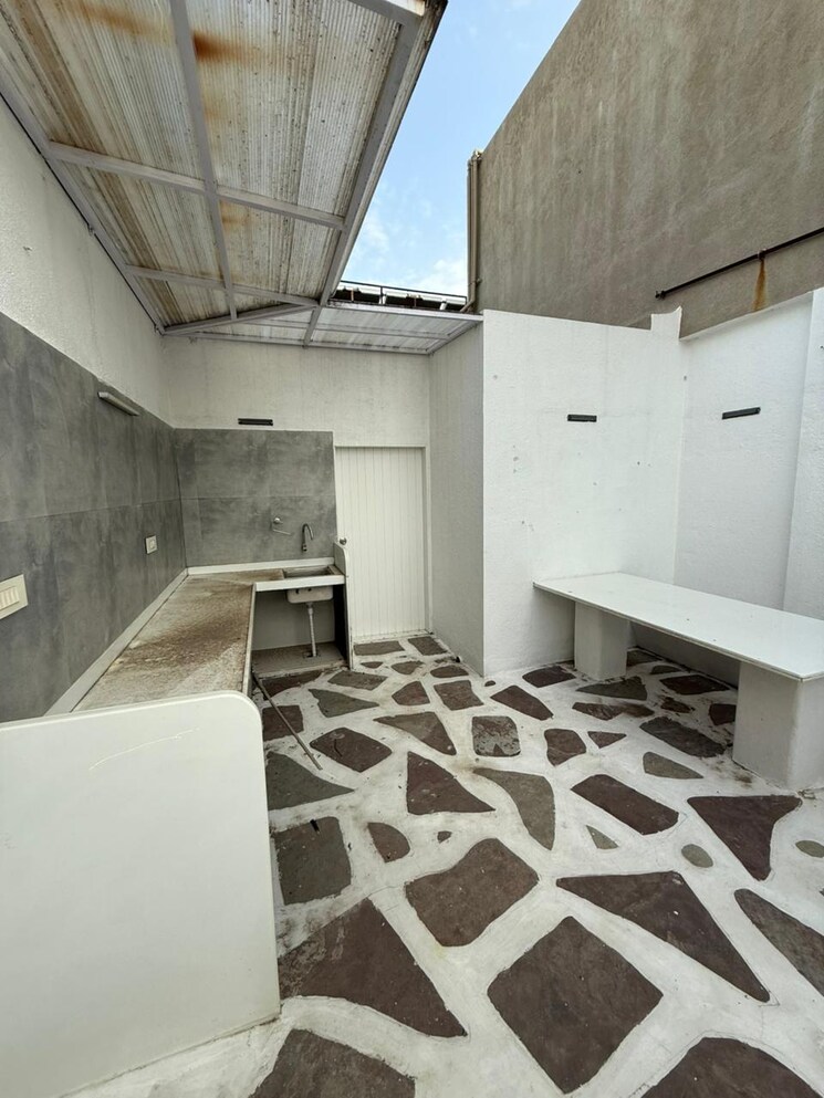 Kitchen, gkg-the-kings-way 2.5 Bedroom 1550 Sq.Ft. Penthouse In Ghorpadi Pune 9060482