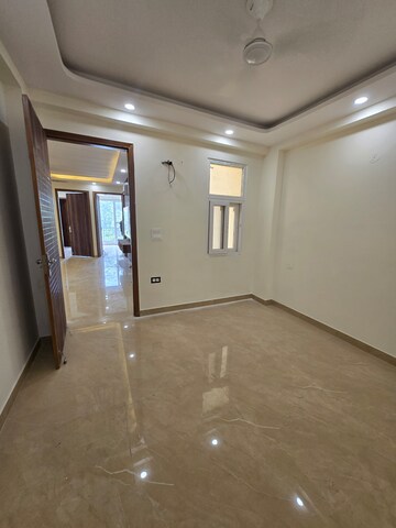 Furnished Amenities in 3 BHK Builder Floor at Palm Residency Chhatarpur, Chattarpur – for Rent