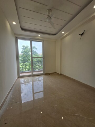 Furnished Amenities in 3 BHK Builder Floor at Palm Residency Chhatarpur, Chattarpur – for Rent