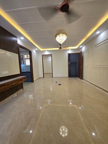 Furnished Amenities in 3 BHK Builder Floor at Palm Residency Chhatarpur, Chattarpur – for Rent