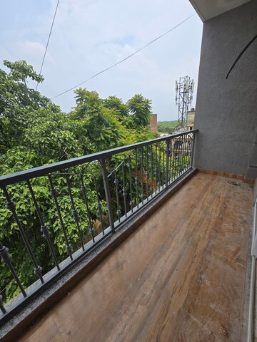Balcony in 3 BHK Builder Floor at Palm Residency Chhatarpur, Chattarpur – for Rent